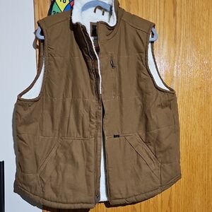 Lee Men's Tan Quilted Vest